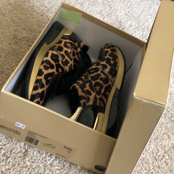 Michael Kors Shoes - Micheal Kors Allie Wrap Trainer